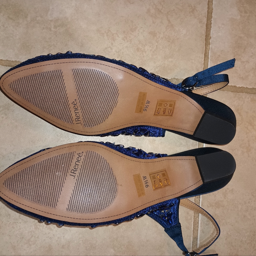 J RENEE slingback pump - Picture 10 of 11